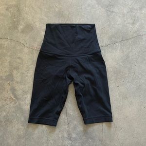 Lululemon 10’ align short